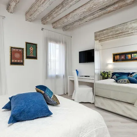 Biennale 1 & 2 , Elegant Apartments 15 Min Walk From St Marks Square- Vha Collection-3